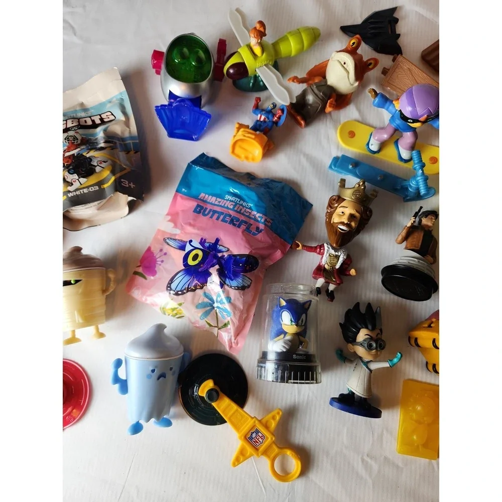 25+ Collectible Burger King & Wendy's‎ Toys NIB & Loose Many Vintage Fun, Unique